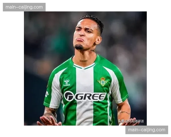 曼联近6场各项赛事攻进10球，场均进球1.7球略占优势